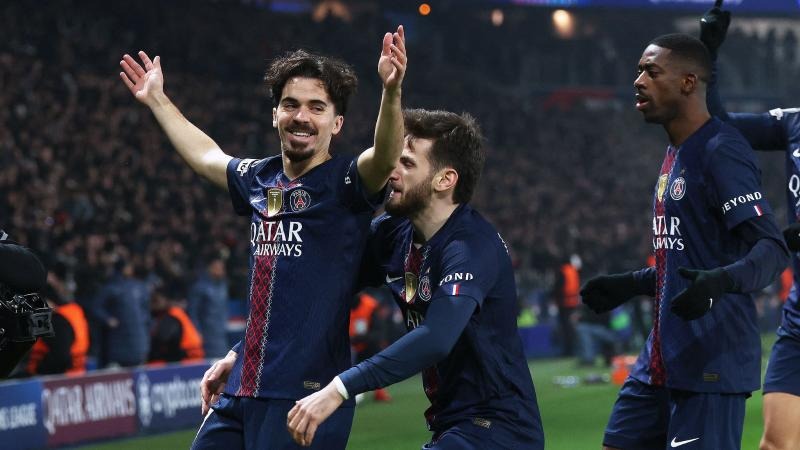 法尔克：拜仁仍在密切关注DV9，同时也对弗兰库利诺-朱感兴趣