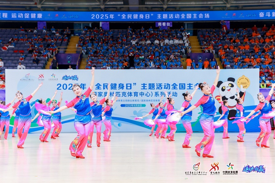 欧文谈萨拉赫言论：这是团队运动，真的不应该公开说那些话